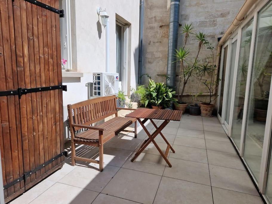 Magnifique Appartement De 150M2 Avec Terrasse - Intra-Muros Avignon Exterior photo